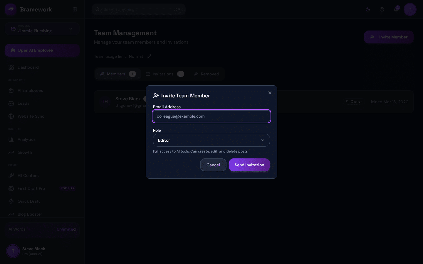 Open the invite dialog